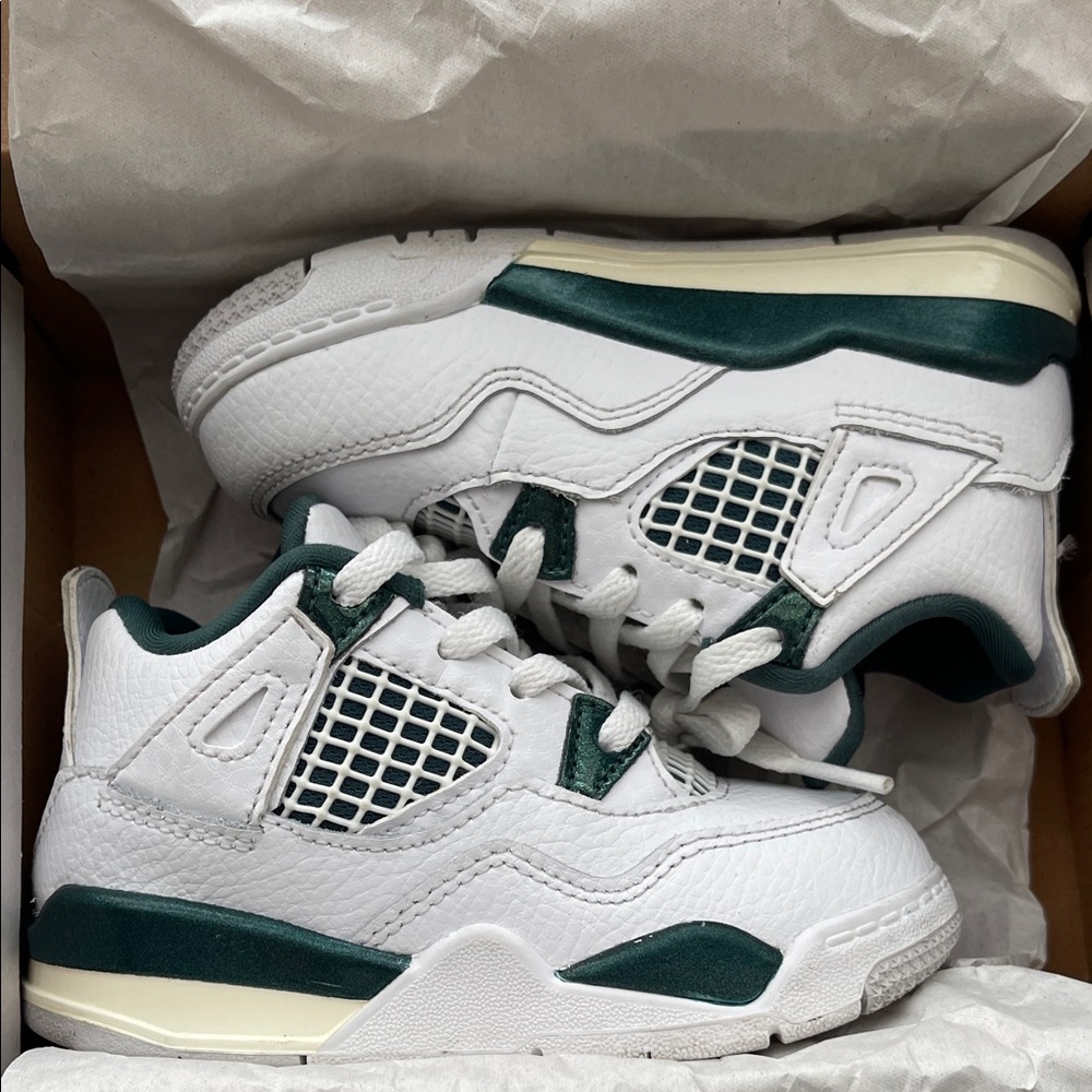 Jordan Kids White and Dark Green Sneakers